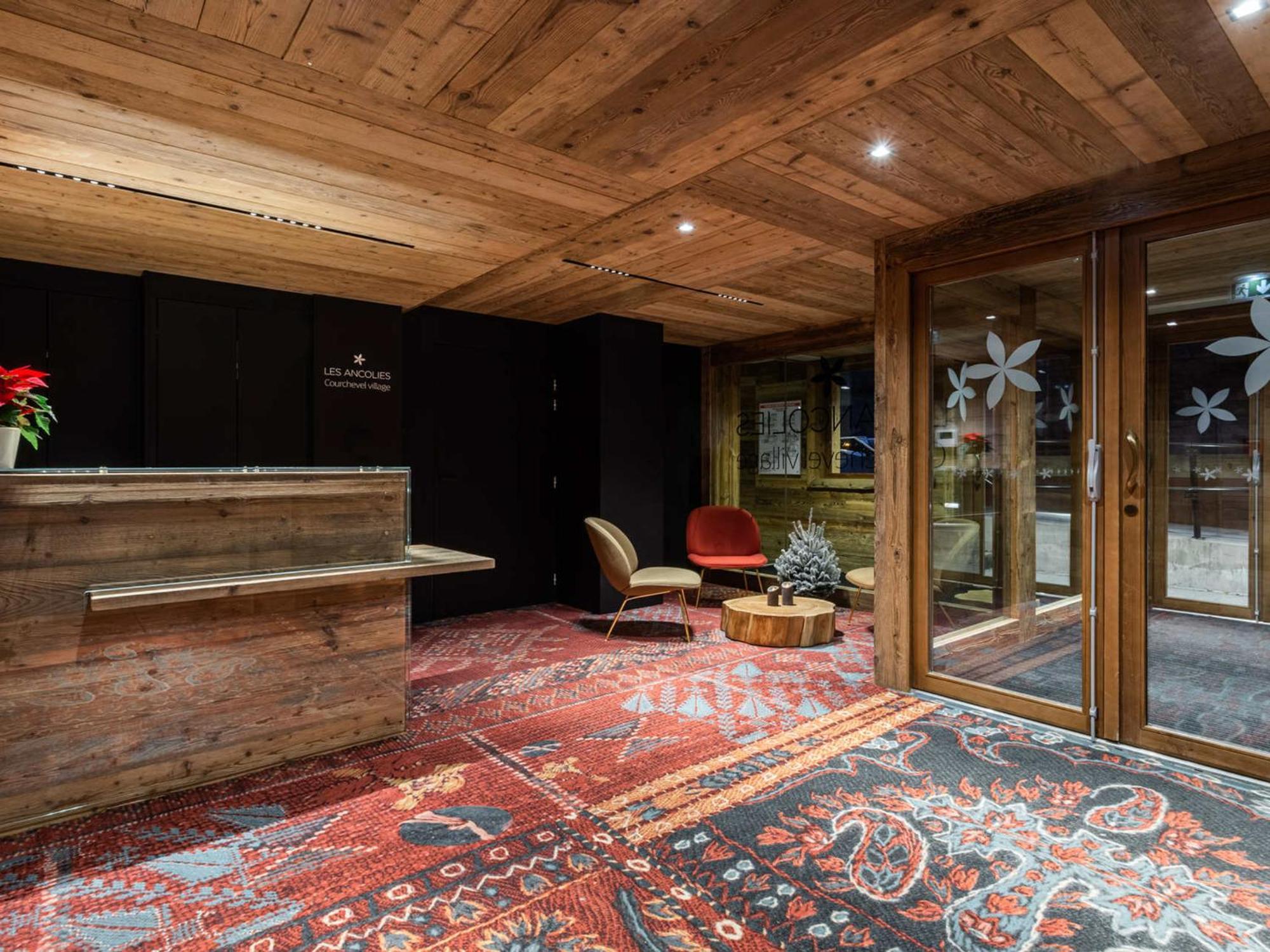 Duplex A Village, 3 Chambres, Parking & Proche Pistes - Fr-1-618-31 Apartamento Courchevel